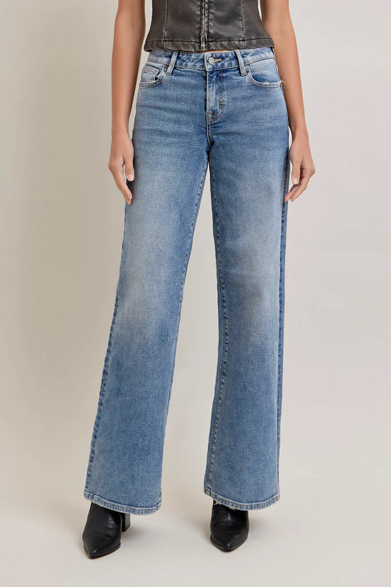 Nori Mid Rise Jean